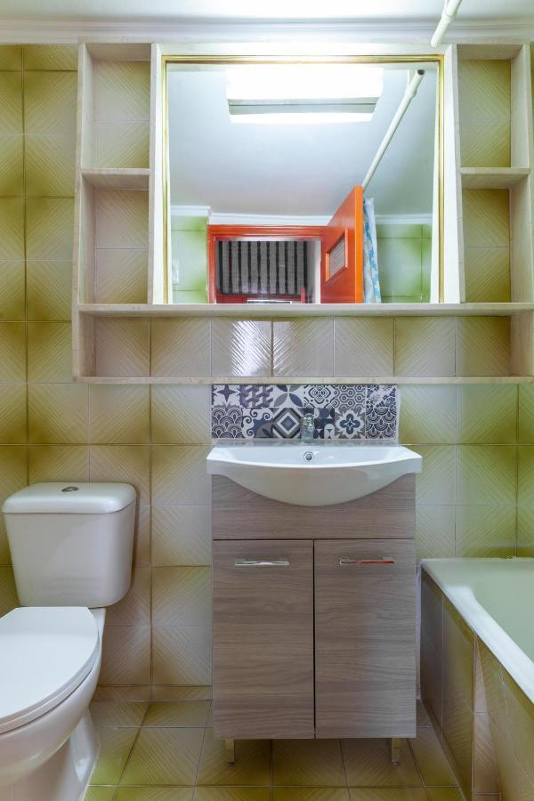 Apartment Orange